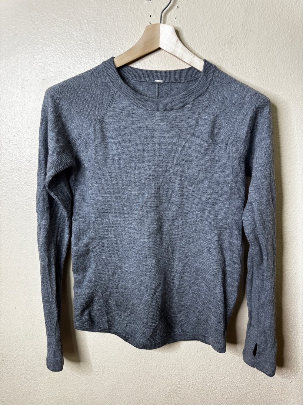 Lululemon Sweater Womens 6 Gray Merino Wool Crewneck